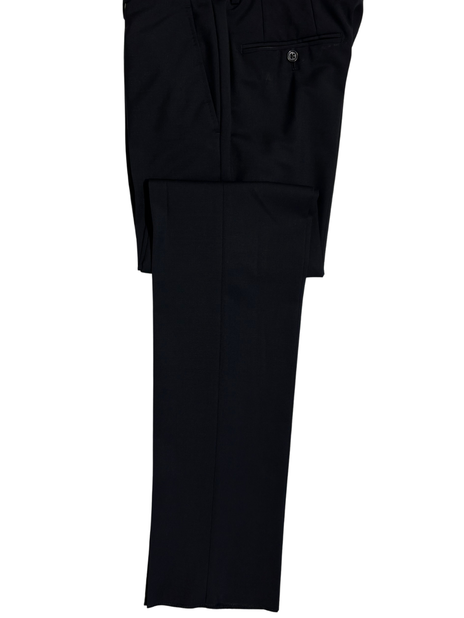 Armani Collezioni M-Line Solid Black Wool Blend Notch Lapel Modern Fit 3 Piece Suit 36R