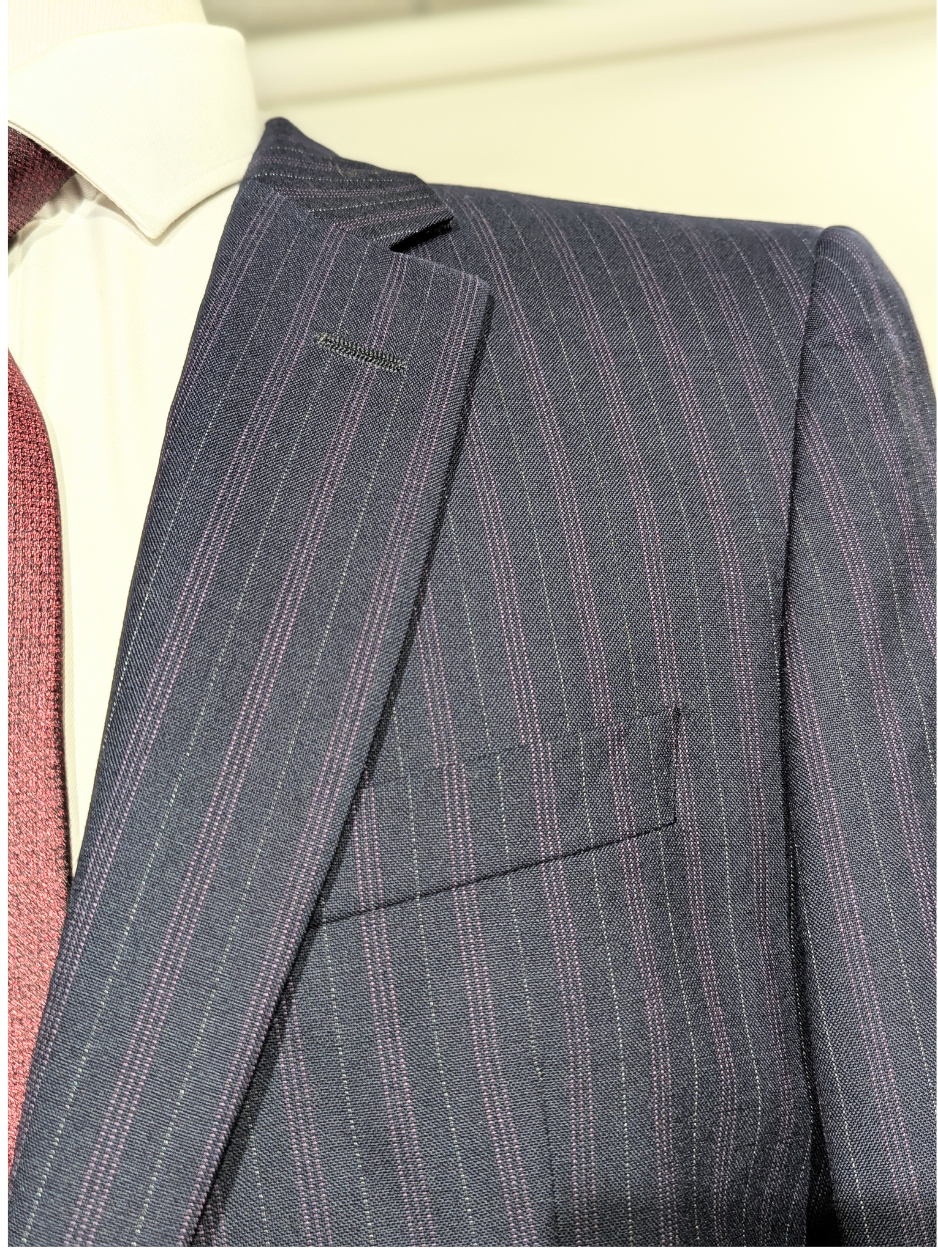 Hugo Boss Navy Blue and Purple Pinstriped Notch Lapels Wool 2-Button Suit 40R