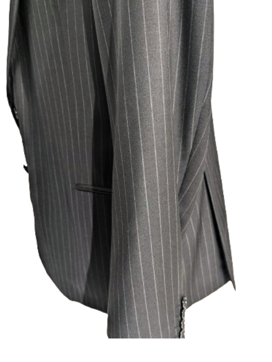 Armani Collezioni Black Pinstripe Classic Fit Two Button Notch Lapel Suit 44L